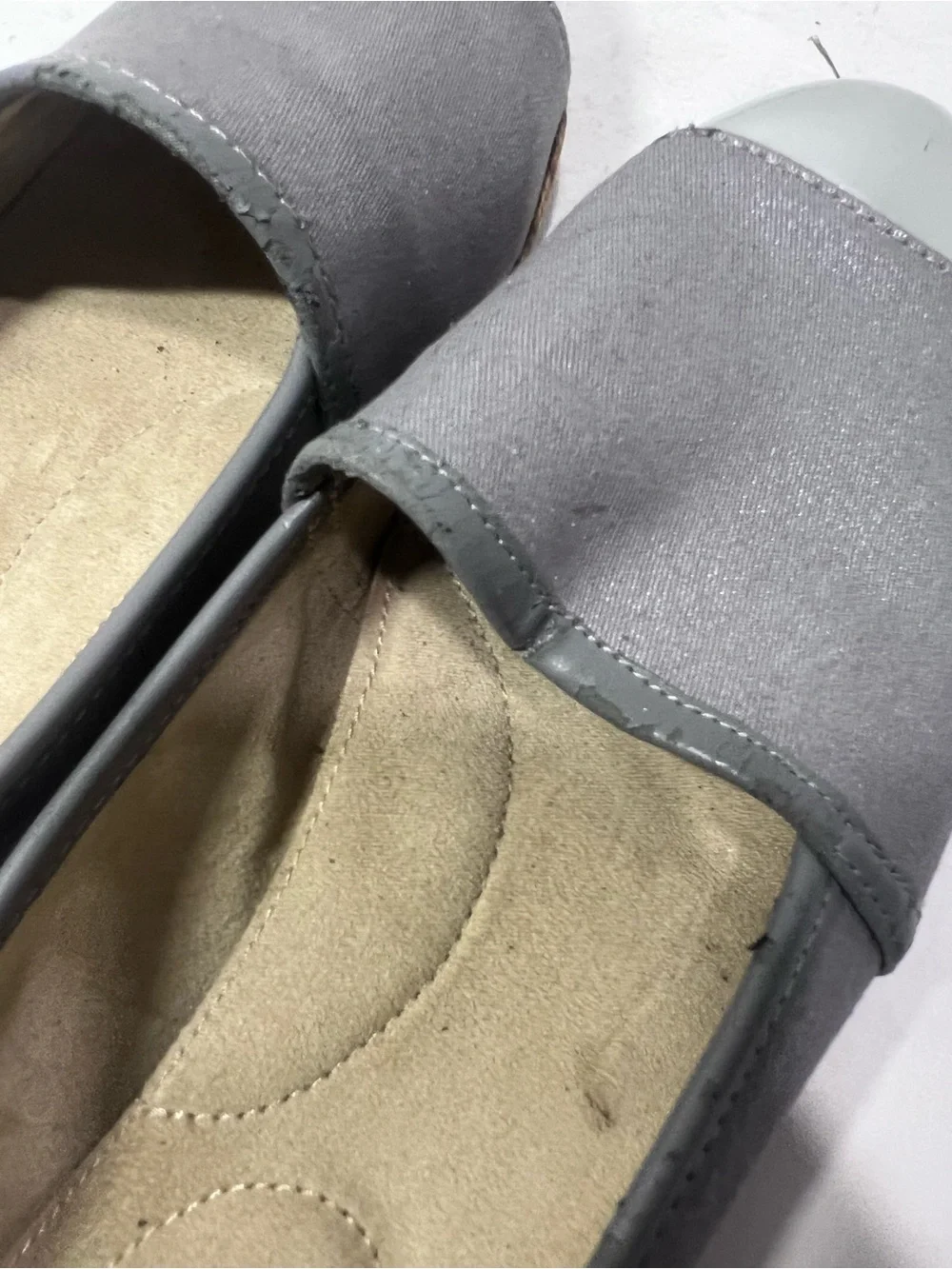 Dana Buchman Grey Flats with Metallic Silver Toe